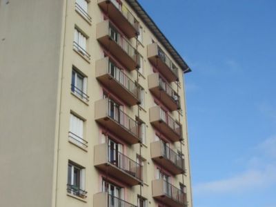 Sciage balcons immeuble